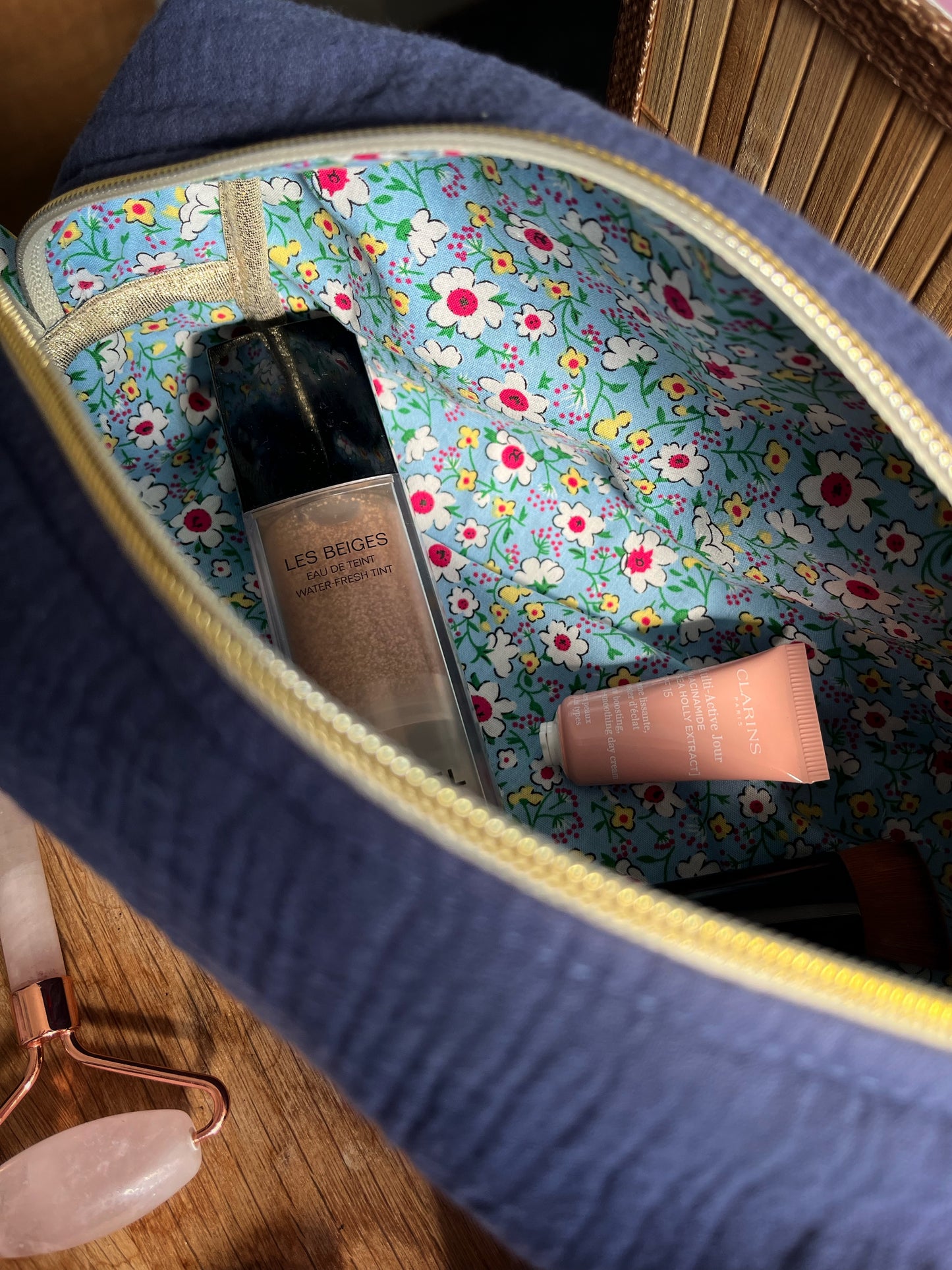 Trousse de toilette brodée double gaze