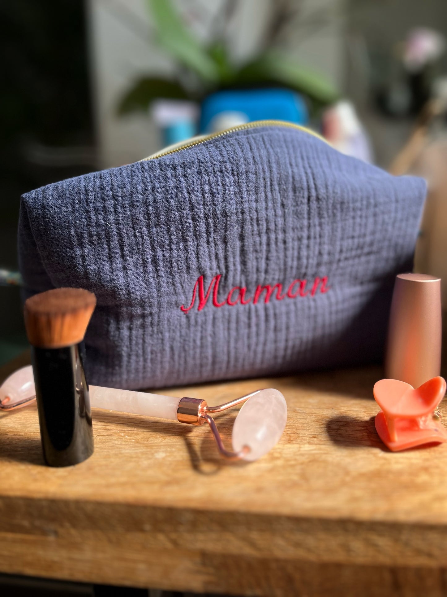 Trousse de toilette brodée double gaze