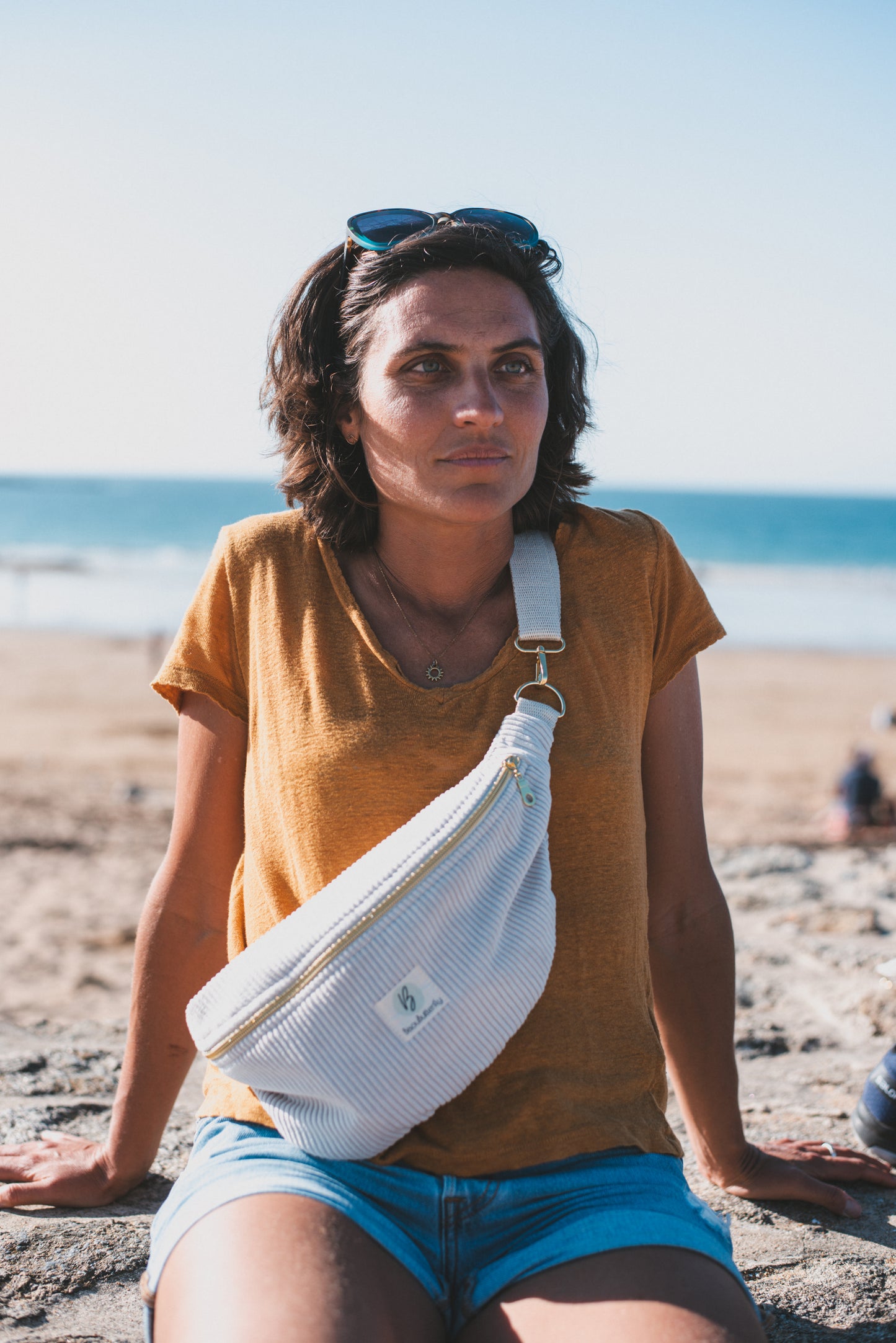 Sac Banane Velours côtelé couleur crême, sangle réglable coton lurex