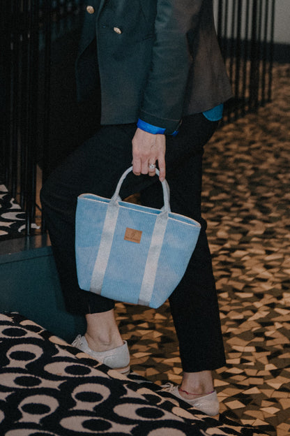 Sac à main JEANNE Bleu azur anse argenté