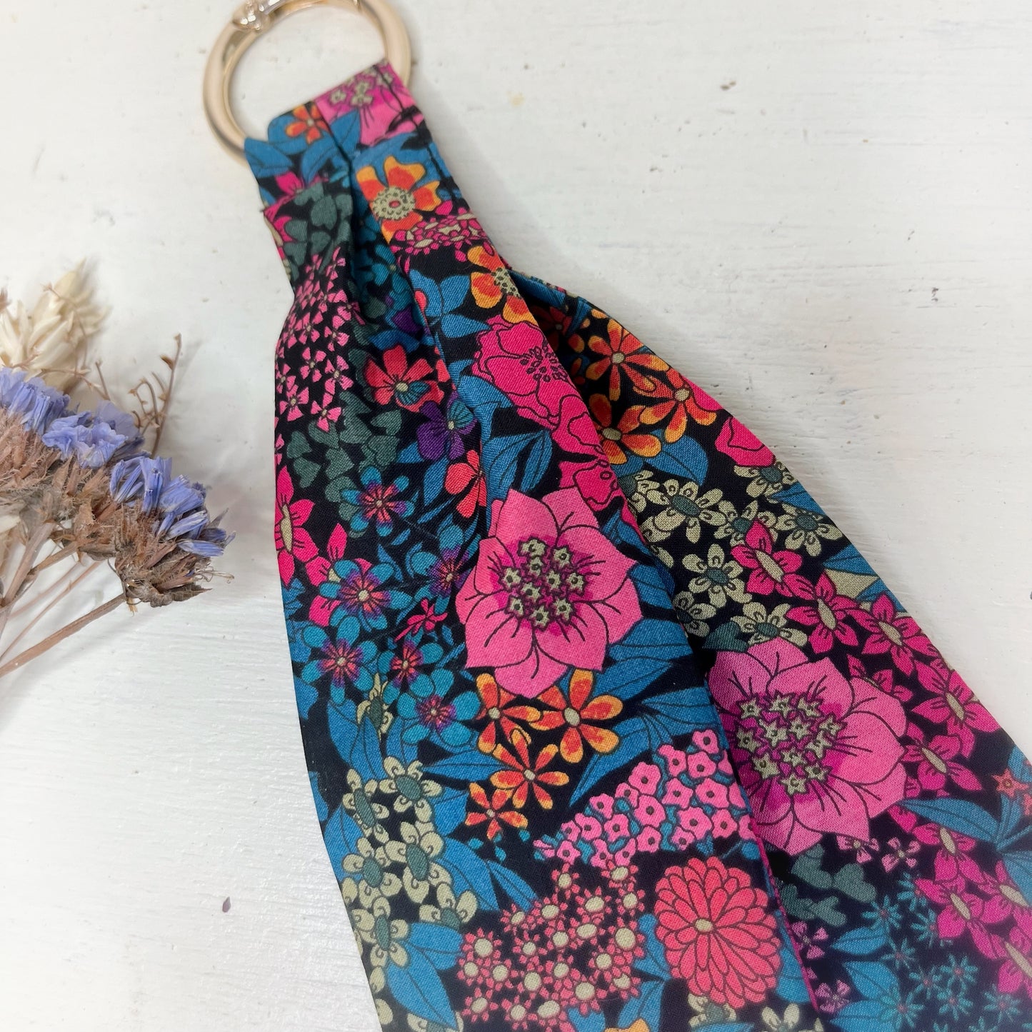 Bijoux de sac/ porte clé en Liberty