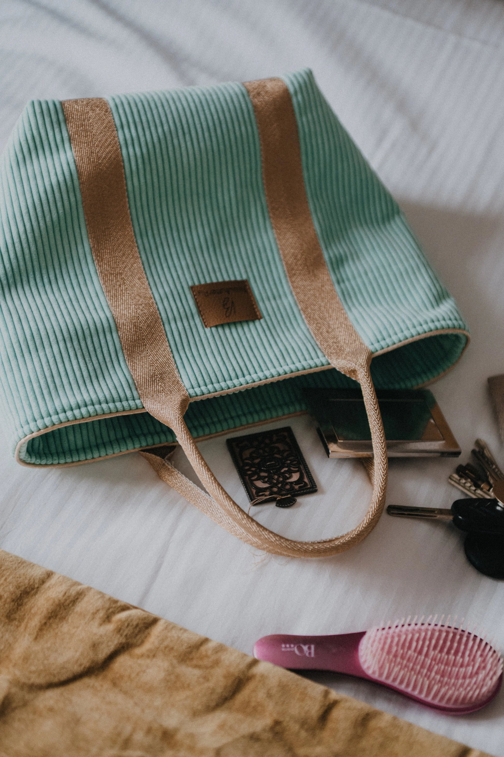 sac cabas couleur menthe anse dorée
